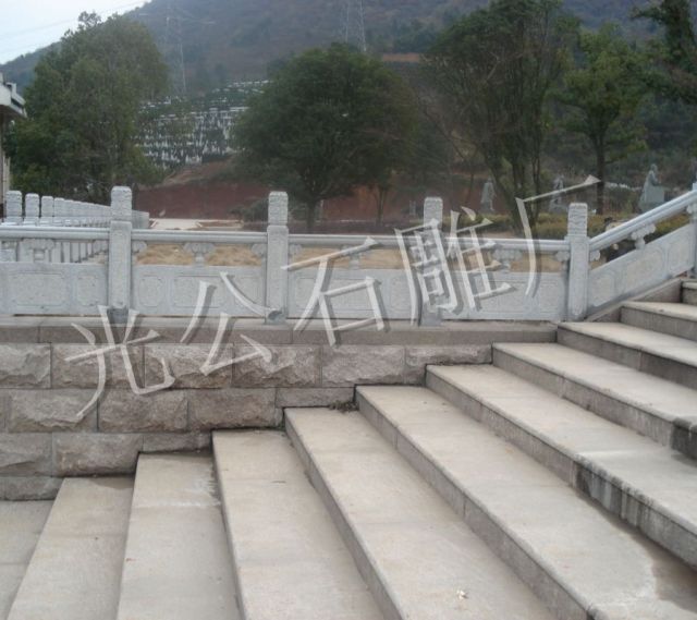 阶梯栏杆